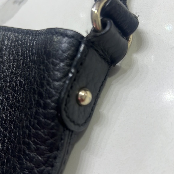 Kate Spade crossbody EUC - very clean inside - Picture 6 of 9